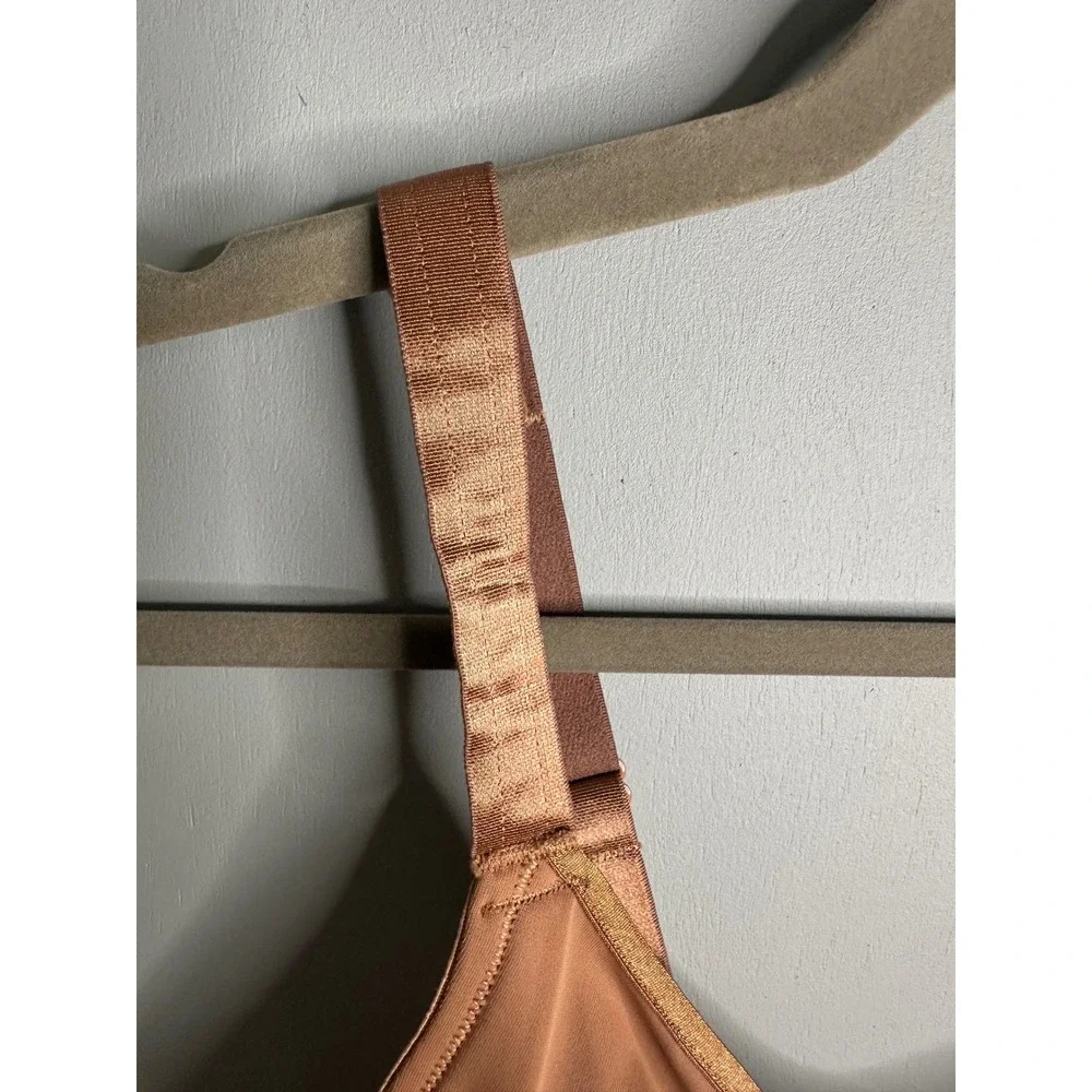 Olga by Warner's Cushioned Comfort Underwire Bra 40C Tan 05006O NWT - Picture 5 of 10